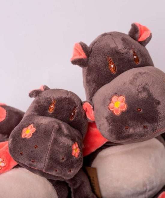 Peluche térmico Hipopótamo con Bufanda relleno de flores y semillas 100% naturales