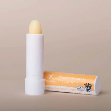 protector-labial-reparador-stick-1 protector-labial-reparador-stick-1